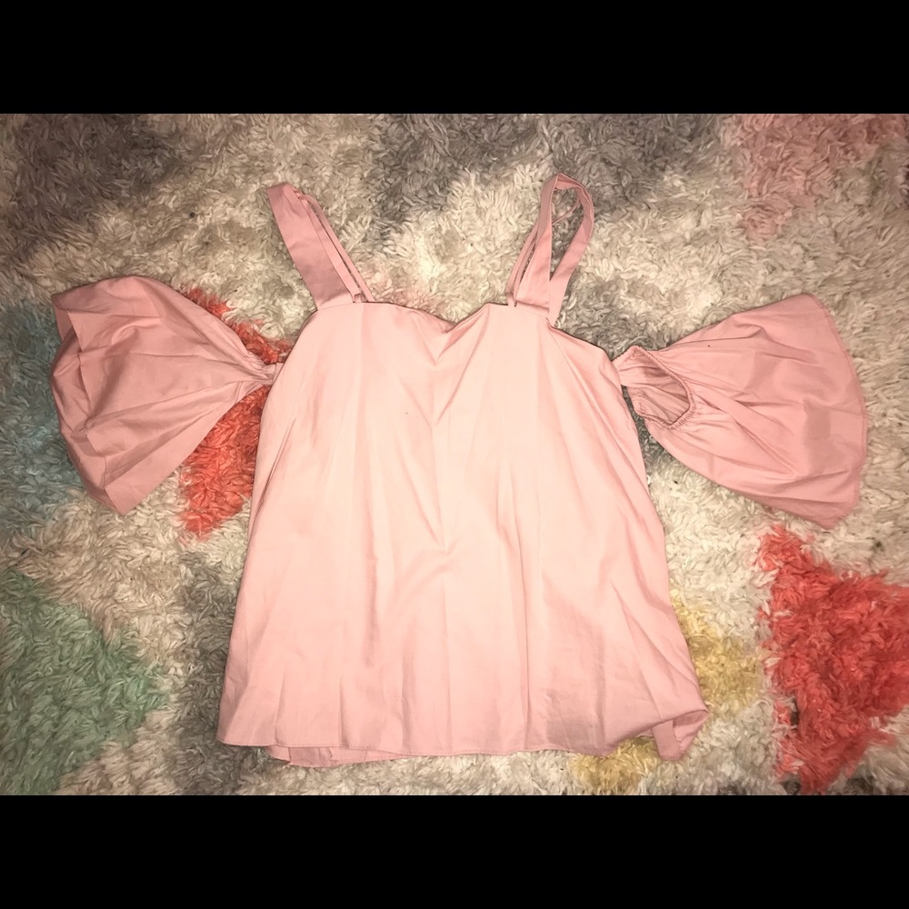 very cute top to dress up!!!